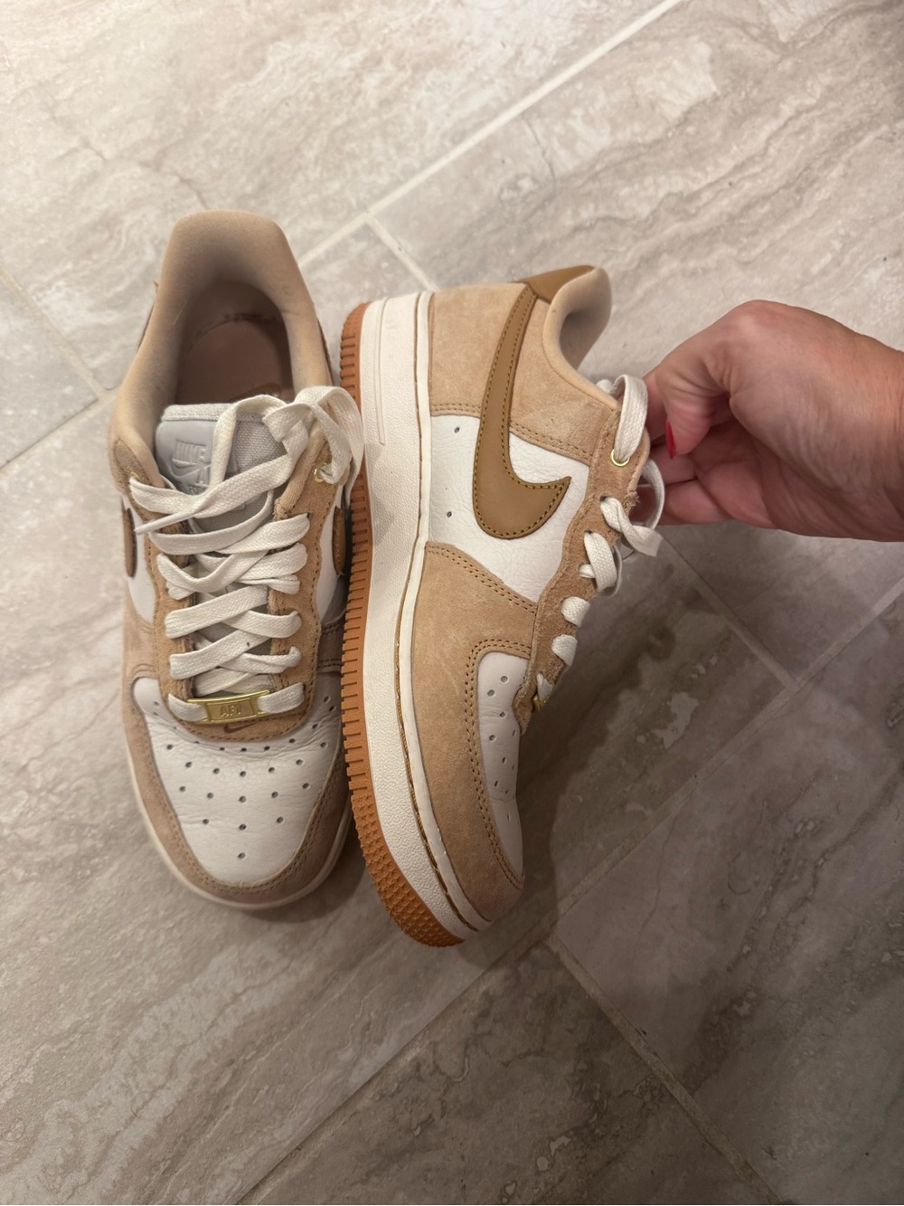 Nike Air Force 1 tan